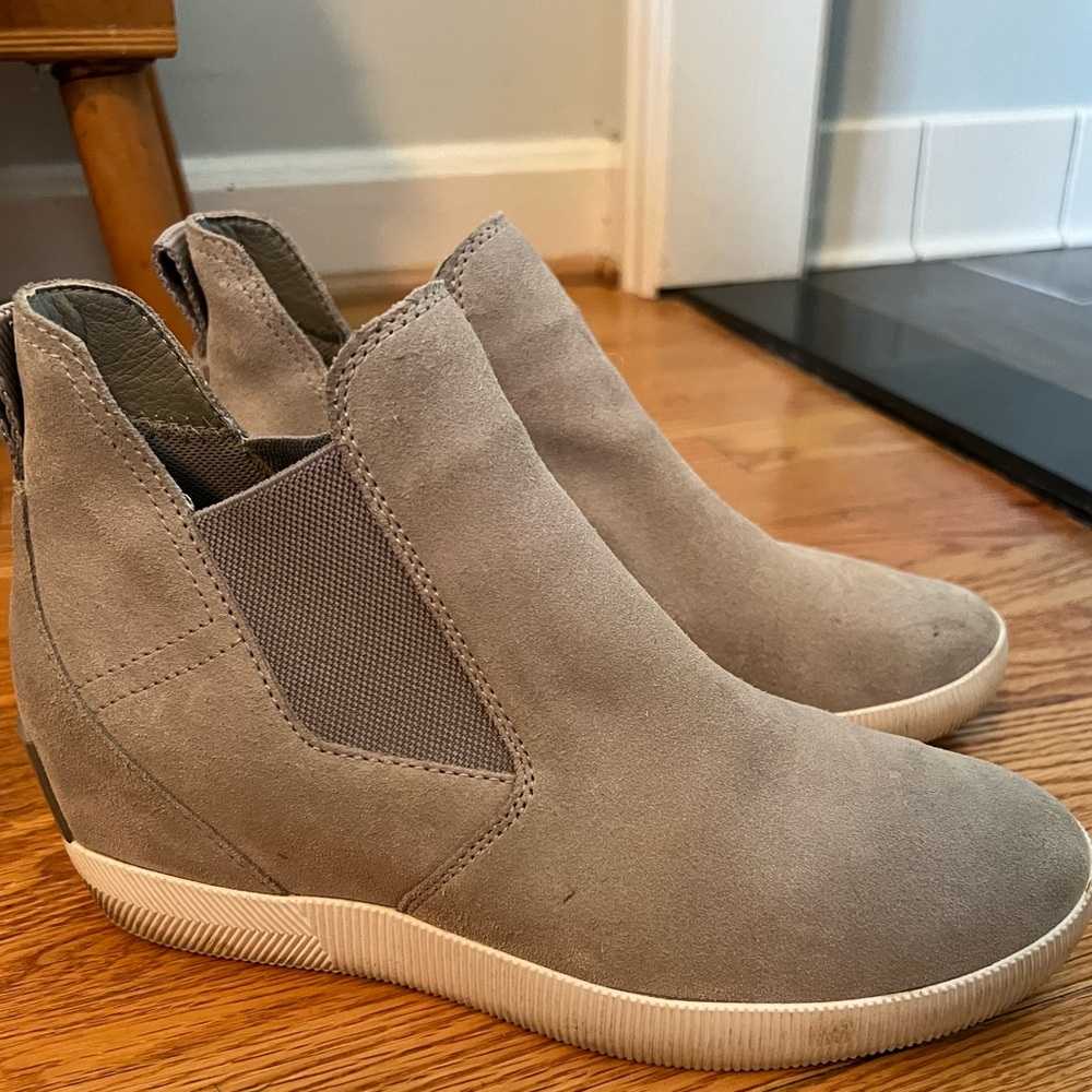 Sorel Out ‘N About Slip On Wedge Size 9